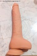 Foto Hot Annunci Transescort Piacenza Alessia Bionda Massaggiatrice Erotica - 2