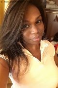 Roma Trans Thais Gamma 377 42 24 303 foto selfie 4