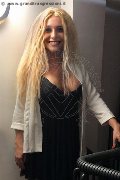 Foto Hot Annunci Transescort Piacenza Sophie Massaggiatrice - 2